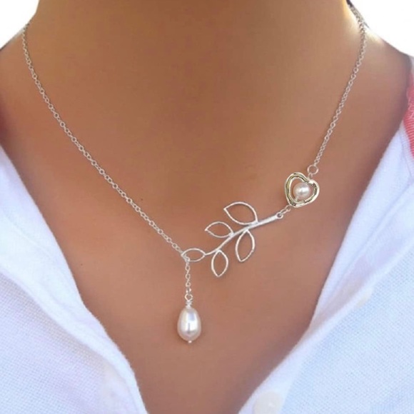 🆕 20pcs Silver Hollow heart beads Antique Loose Bead Spacer Connectors for diy - Picture 5 of 6